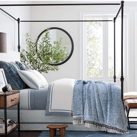 Light Blue Farmhouse Boho Sherpa Cold Weather Cute Tassel Sofa Throw Blanket - Picture 5 of 8